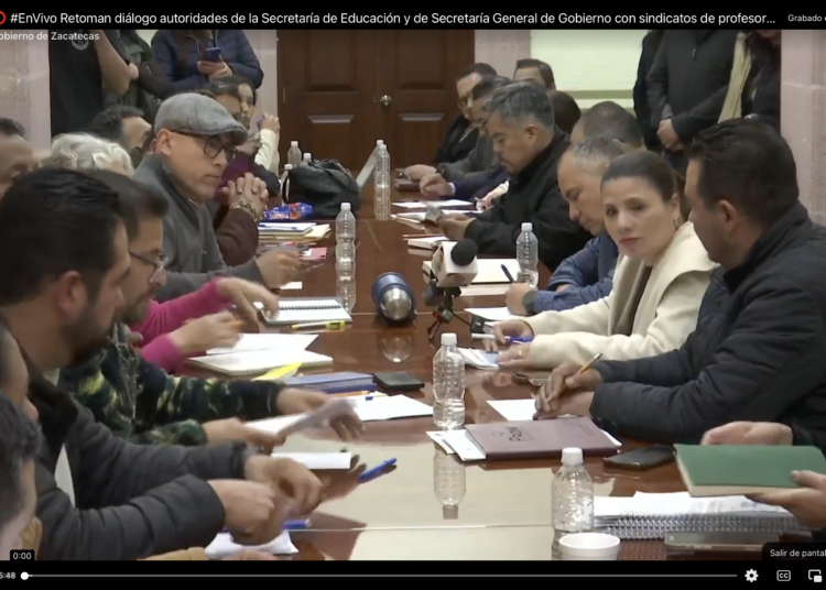 Sin acuerdos SNTE-SEZAC; siguen tomadas escuelas, dependencias y presidencias municipales